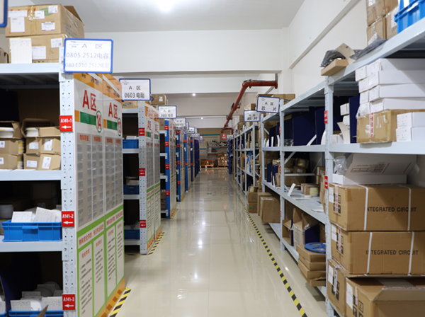 人力腳踏車(chē)vs電動(dòng)自行車(chē)：究竟誰(shuí)的碳足跡更高？